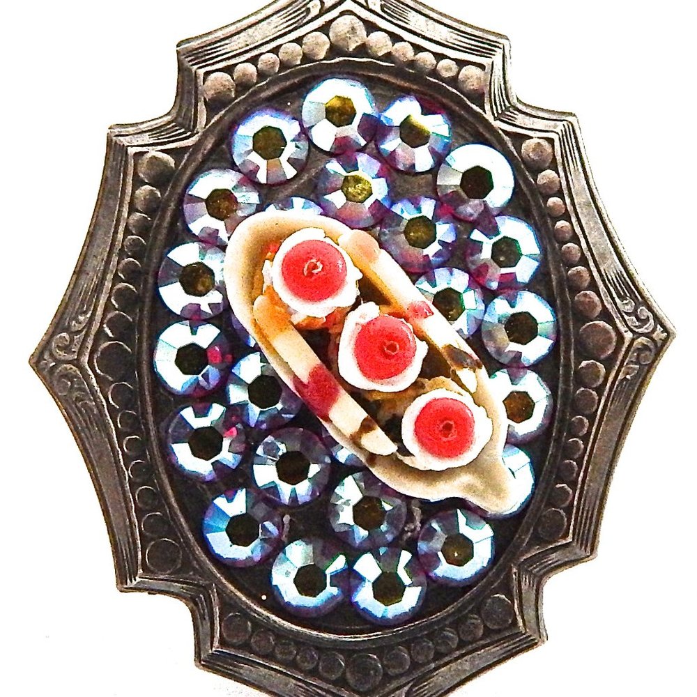 Banana Split Rhinestone Ring